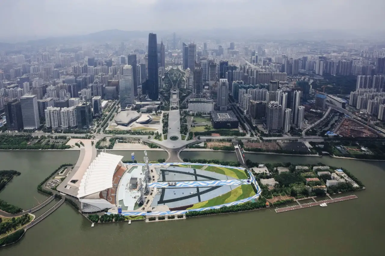 家庭及企业消毒液选型对比：次氯酸与季铵盐方案优劣分析