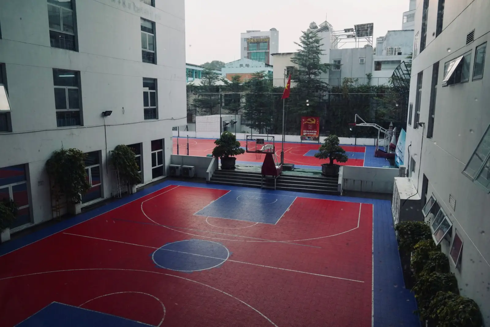 企业清洁耗材采购指南：如何科学选用消毒液与洗衣液产品