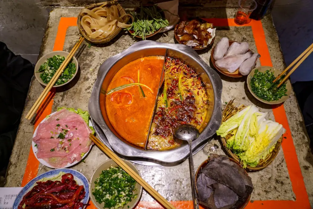 重庆日化供应方案：洗洁精与洗衣液在餐饮及酒店场景的选型指南